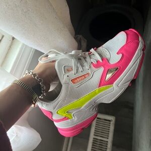 Adidas Originals Falcon Pink
